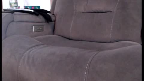 looking469 online show from February 5, 6:48 pm