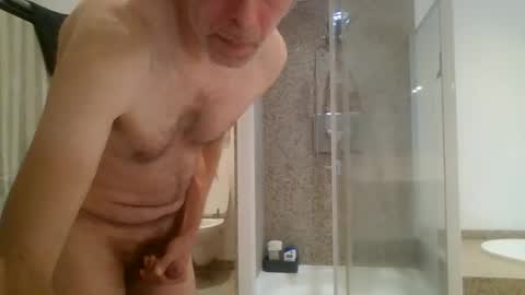 Robin online show from October 11, 9:13 am