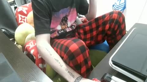 LORDXW online show from December 12, 1:10 am