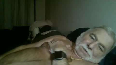 louis_chokdee online show from September 11, 6:40 pm