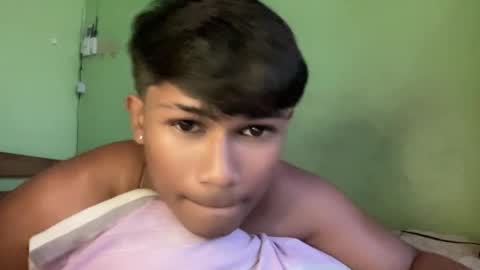 Snapshot of lovebudslive chatting on October 9, 3:00 am lovebudslive online show from October 9, 3:00 am
