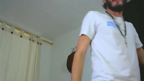 lovexjuxn77 online show from February 13, 7:52 pm