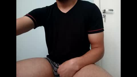 lprivat3e online show from December 3, 11:05 am