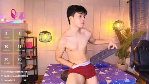 lUAN online show from January 31, 9:02 pm