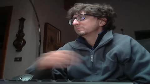 luca78 online show from March 2, 8:05 am