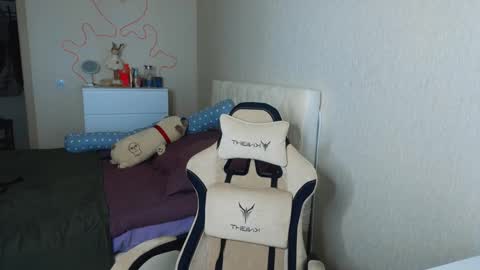 Lucas Gill online show from November 30, 5:15 pm