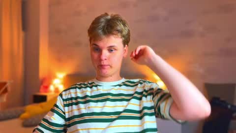 Lucas Gill online show from April 21, 5:08 pm