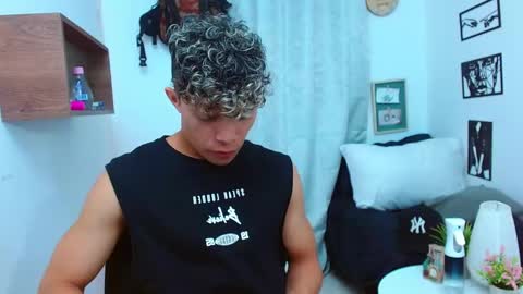 Lucas Luxx online show from November 11, 6:02 pm