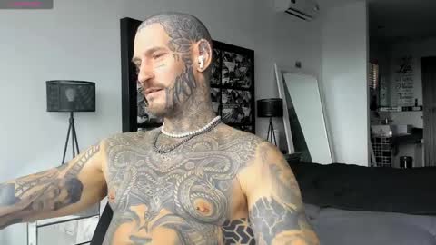 lucasexclusive online show from December 4, 4:54 am