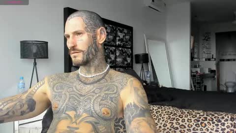 lucasexclusive online show from January 2, 5:14 am