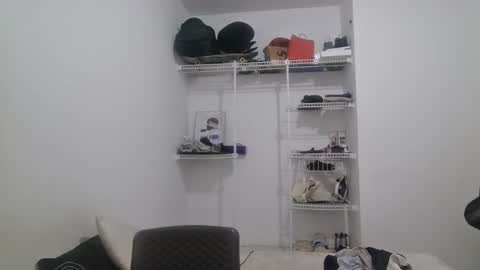 leonel online show from March 6, 10:29 pm