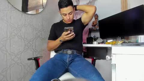 Leo online show from May 27, 12:02 pm