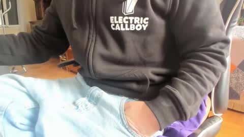 Lucky online show from March 2, 10:05 am