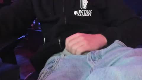 Lucky online show from March 1, 6:00 pm