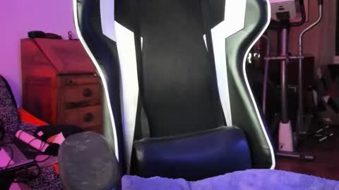 Lucky online show from April 15, 6:52 pm