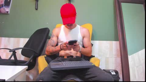 Snapshot of luis_as chatting on January 16, 2:41 pm Luis AS online show from January 16, 2:41 pm