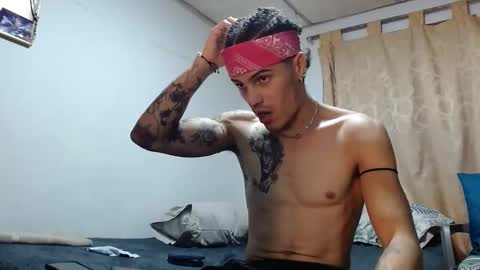 Luis AS online show from March 19, 12:14 am