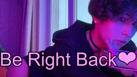 lukahayes online show from April 15, 1:33 pm