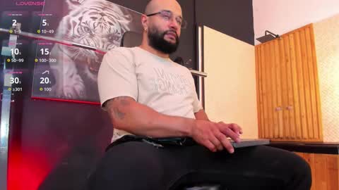 LUKE online show from November 30, 11:45 am