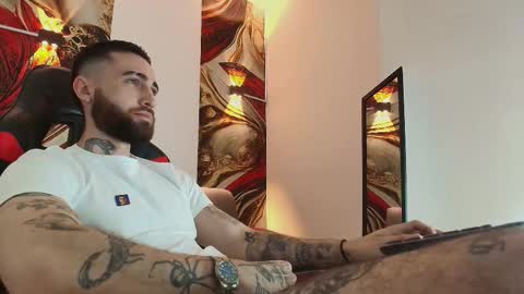 LUKE online show from October 20, 1:26 pm