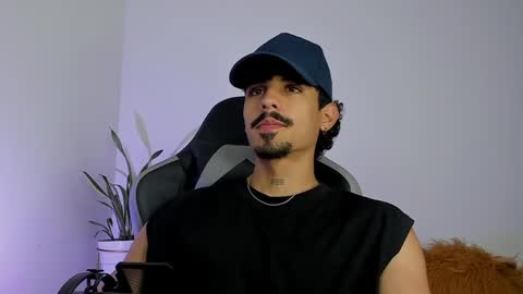 Luke Taylor online show from March 30, 1:01 pm