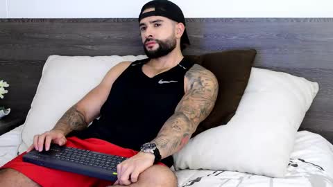 Lukhas f4f online show from October 29, 4:37 am