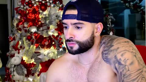 Lukhas f4f online show from December 3, 3:18 am