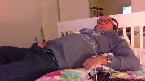 luley58 online show from January 6, 6:47 am