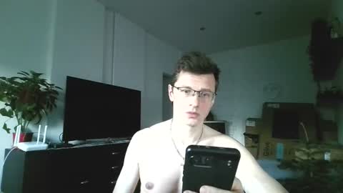 Andrew independent model 2000-0000 CET daily online show from June 24, 6:33 pm