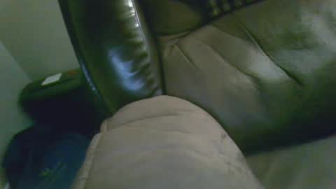 luv269er online show from January 8, 4:23 am