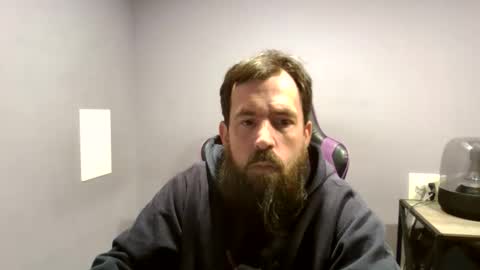 Luv2likslit online show from December 2, 7:44 am