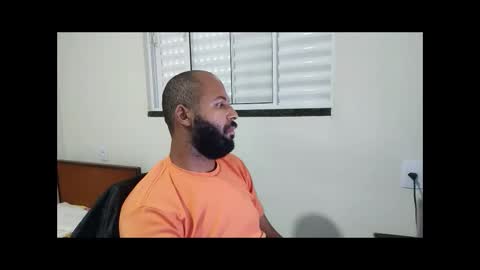 m0ren01995 online show from June 4, 6:36 pm