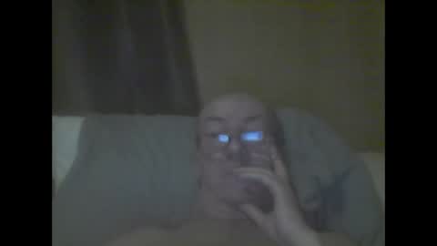 Snapshot of macbewdekan25 chatting on December 15, 1:11 pm macbewdekan25 online show from December 15, 1:11 pm