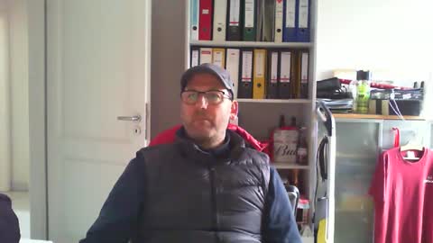 macfly67 online show from January 20, 12:18 pm