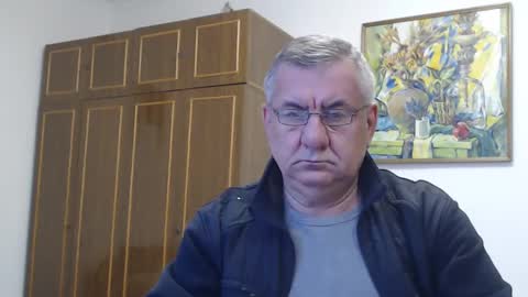 Macho online show from January 1, 1:59 pm