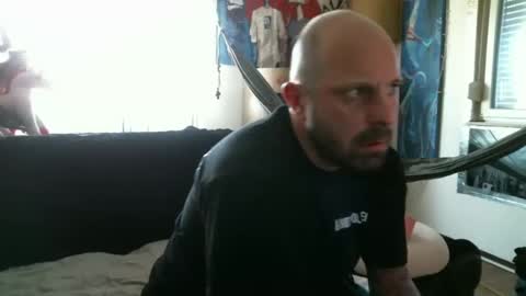 Manuel online show from March 4, 8:57 am