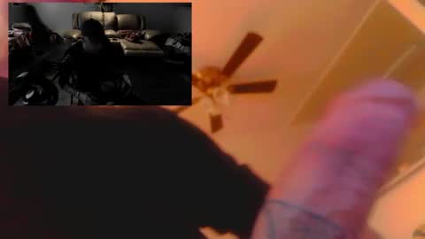 madeyoulook818 online show from December 4, 5:33 pm