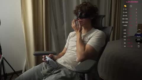 Mike XMaestro 3369 online show from October 4, 6:02 pm