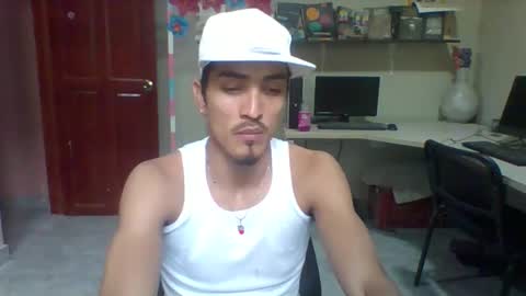 magallanes2134 online show from February 12, 9:32 pm