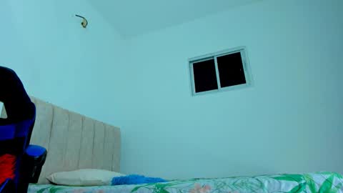 Magic Mike online show from December 19, 2:36 pm