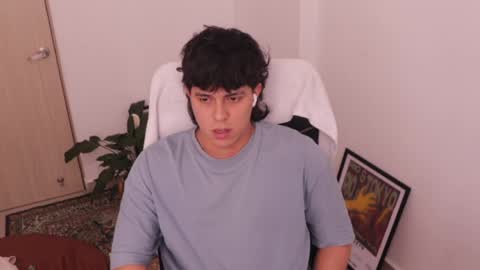 Tony Hoffa online show from April 4, 6:27 pm