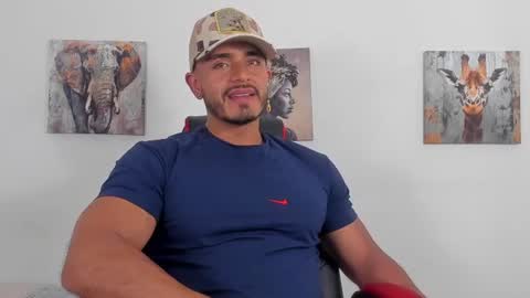 Magnusclark online show from July 12, 7:49 pm