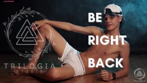 MAICOL  online show from October 31, 11:19 pm