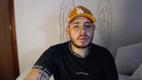 maison_xmed online show from February 20, 5:59 pm