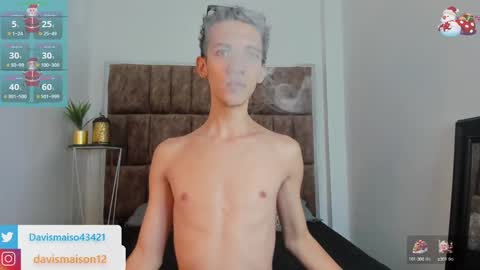 Maison Davis online show from December 14, 10:07 pm