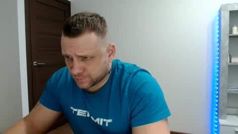 malchyshka online show from February 15, 1:08 pm