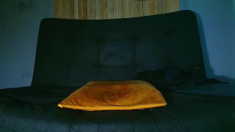 Snapshot of malcompierce chatting on October 9, 1:10 am Malcom online show from October 9, 1:10 am