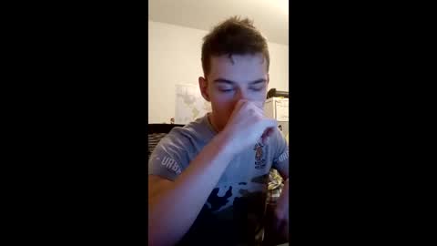 male20y online show from April 19, 8:55 pm