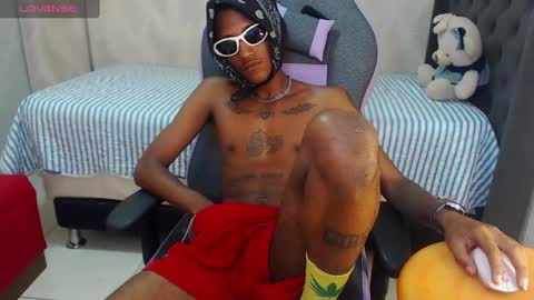 man_san11 online show from December 7, 4:25 pm