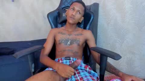 man_san11 online show from December 14, 7:54 pm